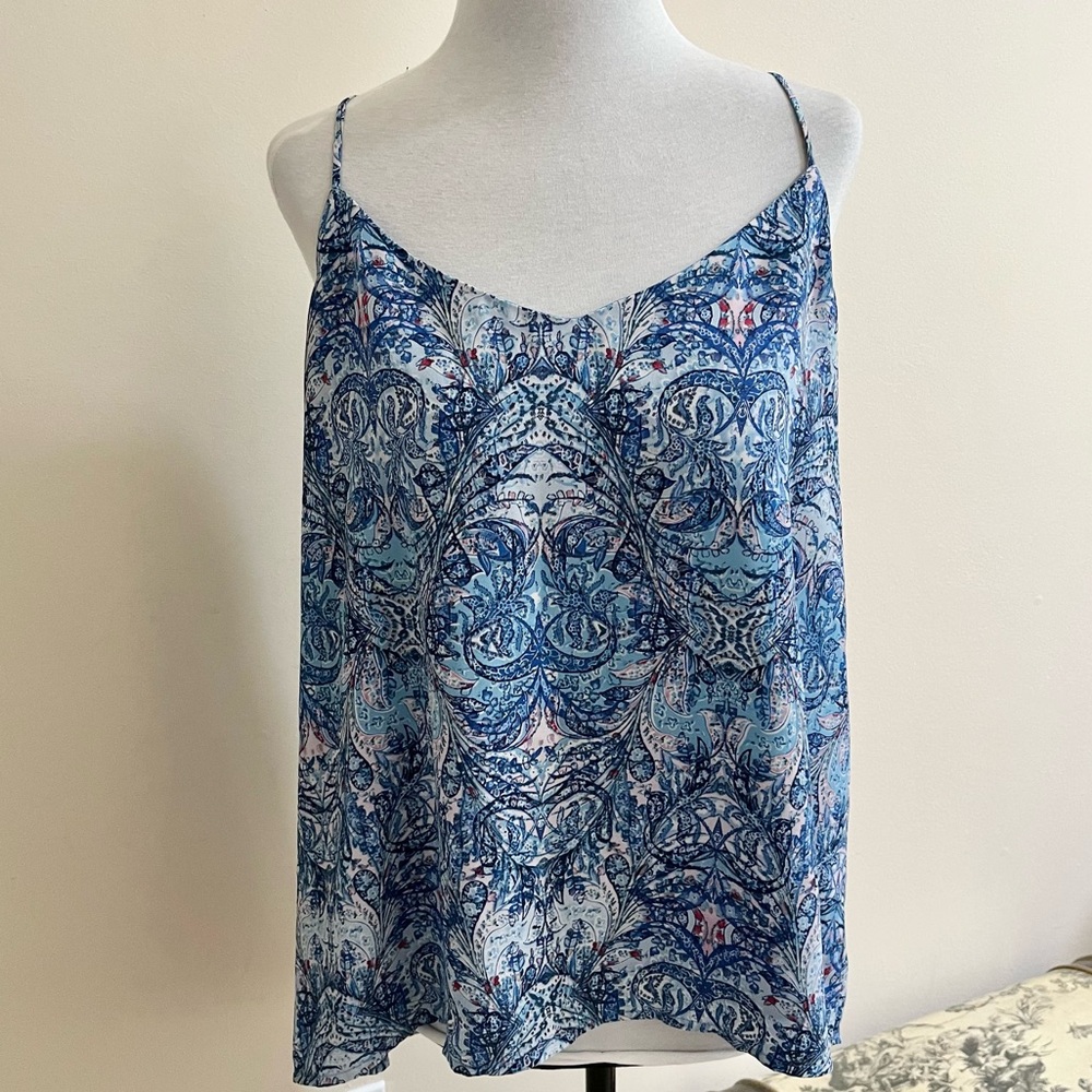 Lila Rose~Tank Top~Size Large~Blue Floral~Spaghetti Straps